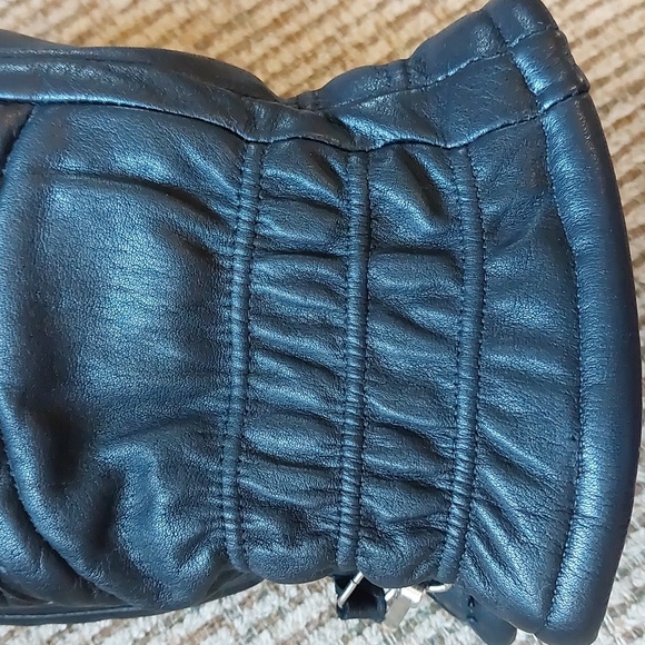 Vintage Leather Fur Lined Mittens - Picture 6 of 8